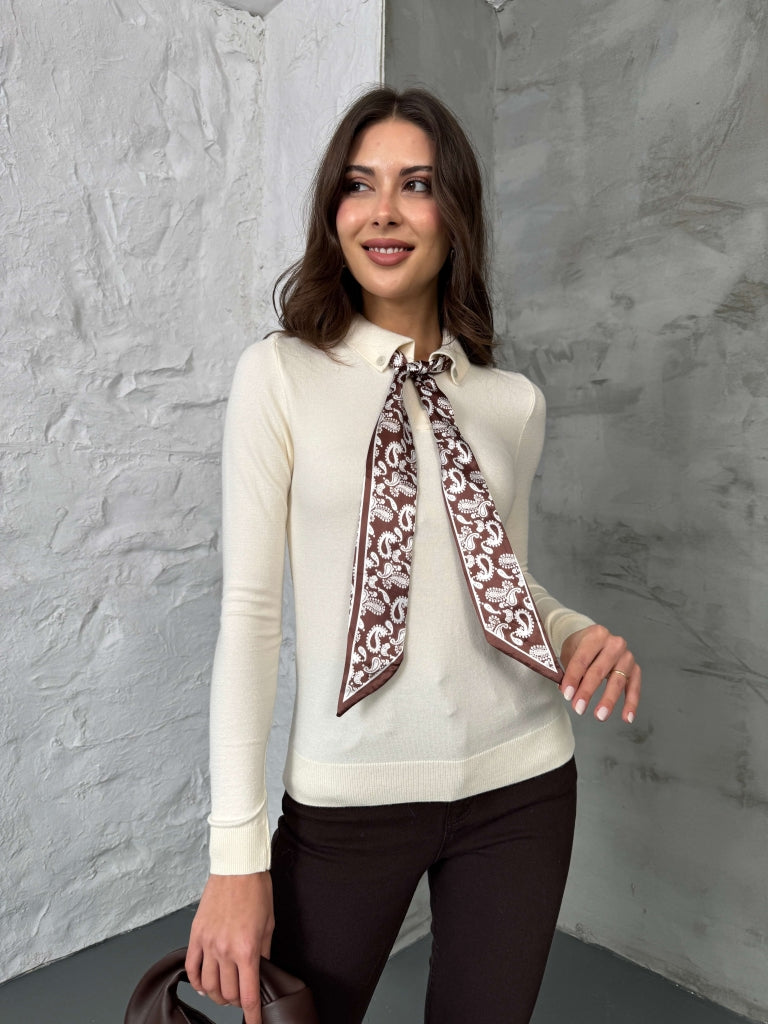 Ekru Polo Yaka Fularlı Massi Model Kazak R0097-Ekru