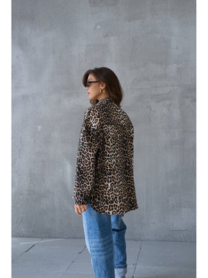 Leopar Detaylı Yıkamalı Gabardin Gömlek