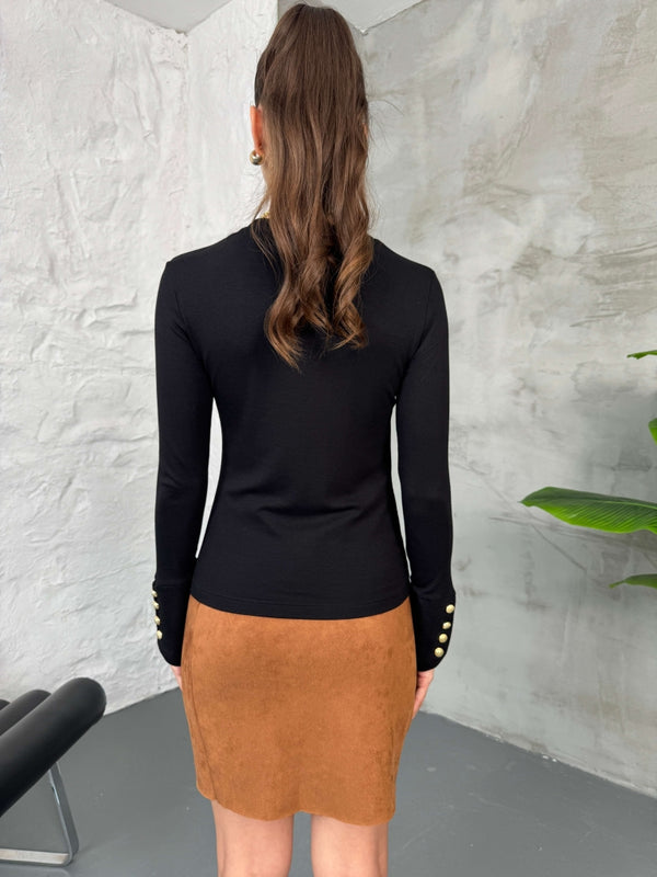 Siyah Kolları Gold Düğmeli Body