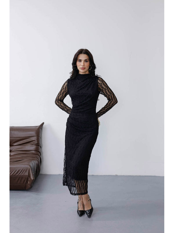 Siyah Yan Büzgülü Dantel Elbise 8249-Siyah