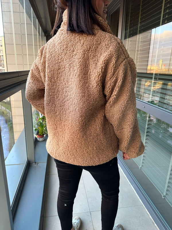 Camel Dik Yaka Fermuarlı Peluş Mont