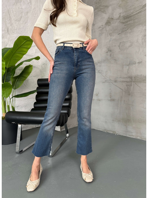 Mavi Kesik Paça Likralı Mom Jean