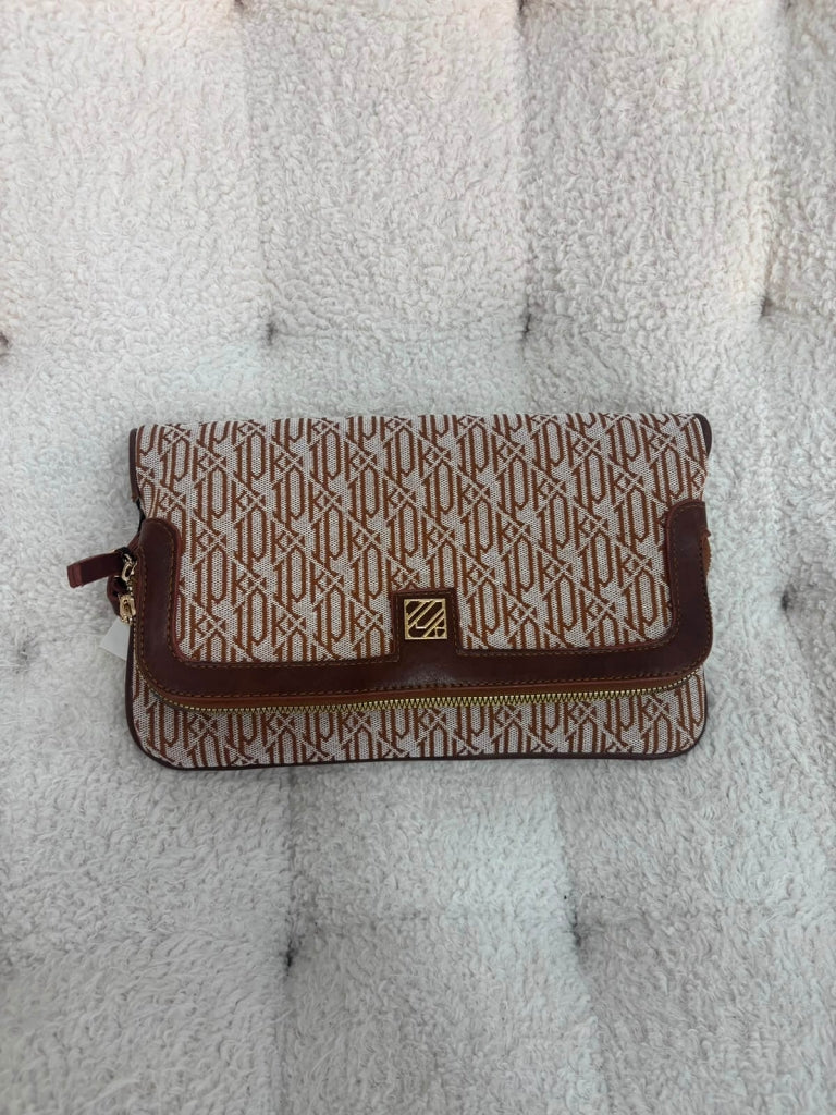 Kahverengi Marka Muadili Clutch Çanta CNT03-Kahverengi