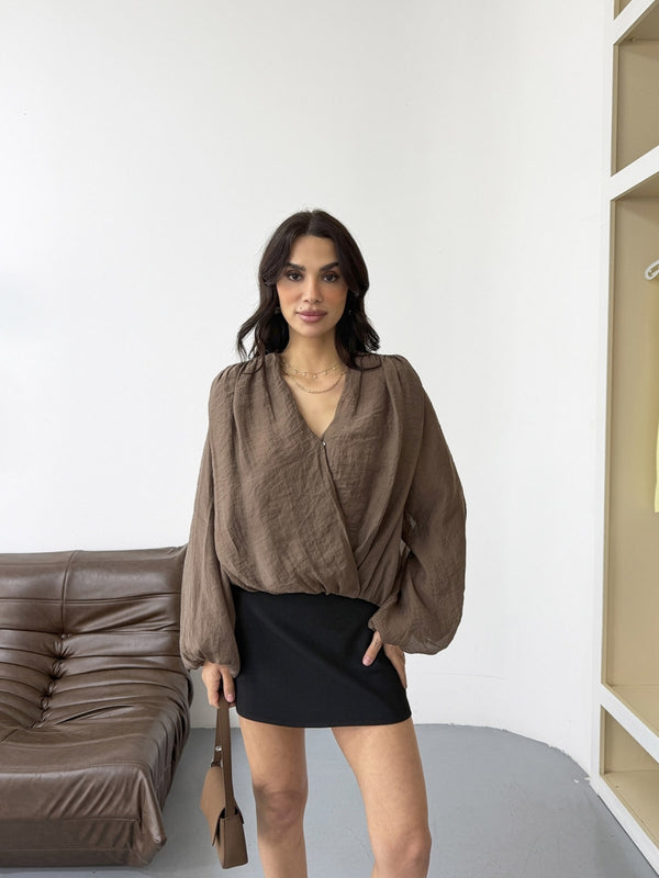 Kahve Kruvaze Vatkalı Tencel Bluz 5048-KAHVE