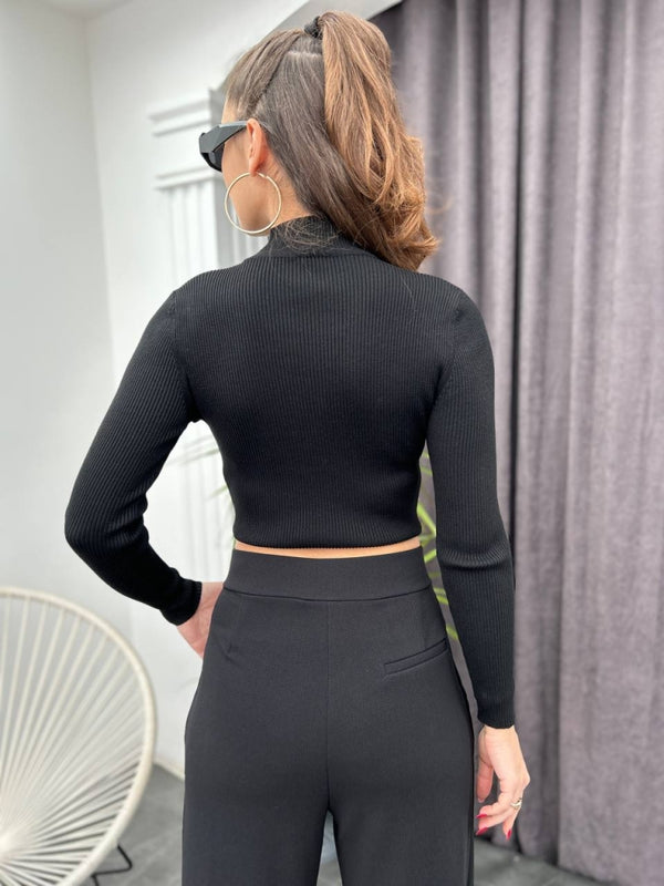 Siyah Fitilli Triko Crop