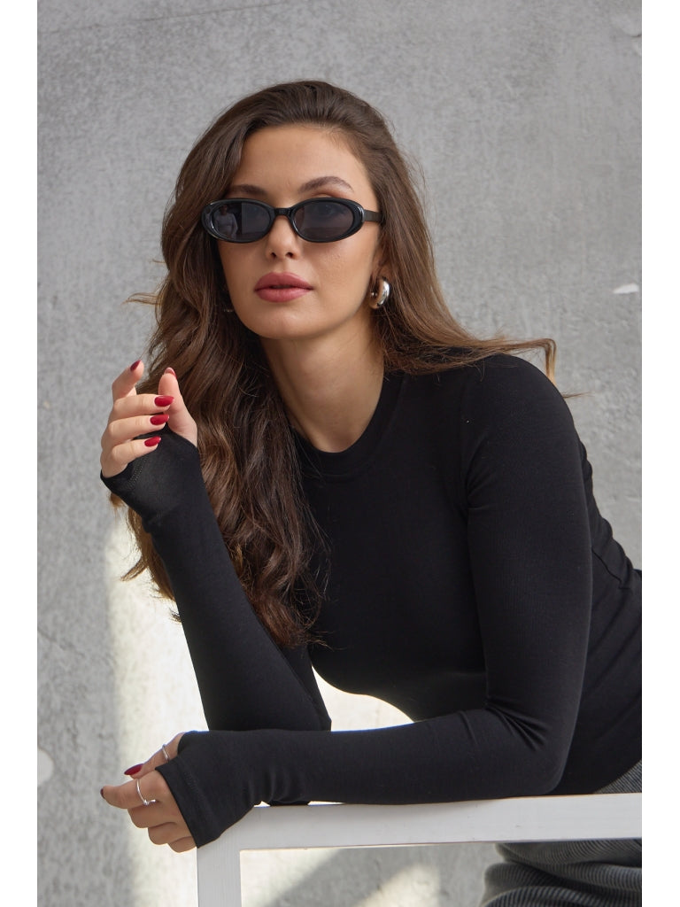 Siyah Oysh Model Parmak Geçirme Body