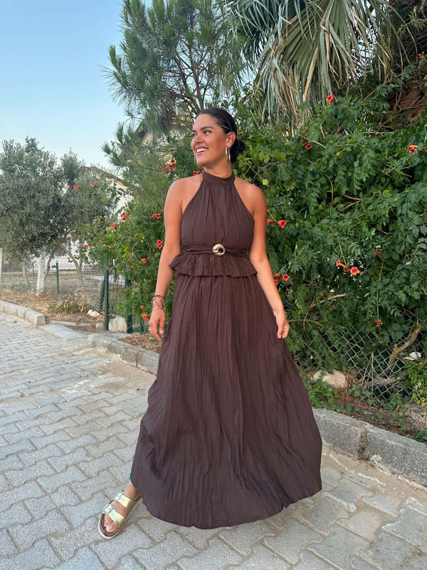Kahverengi Halter Yaka Gold Detaylı Takım