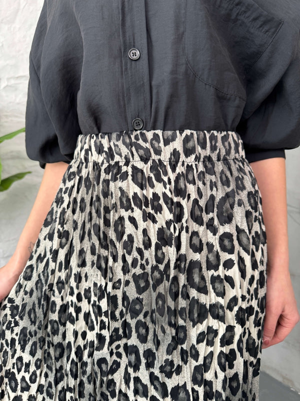 Gri Leopar Kırışık Saten Etek 29269-GRİ LEOPAR