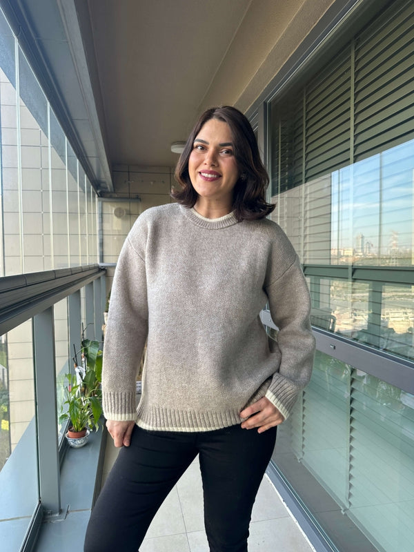 Vizon Çizgi Detaylı Oversize Kazak