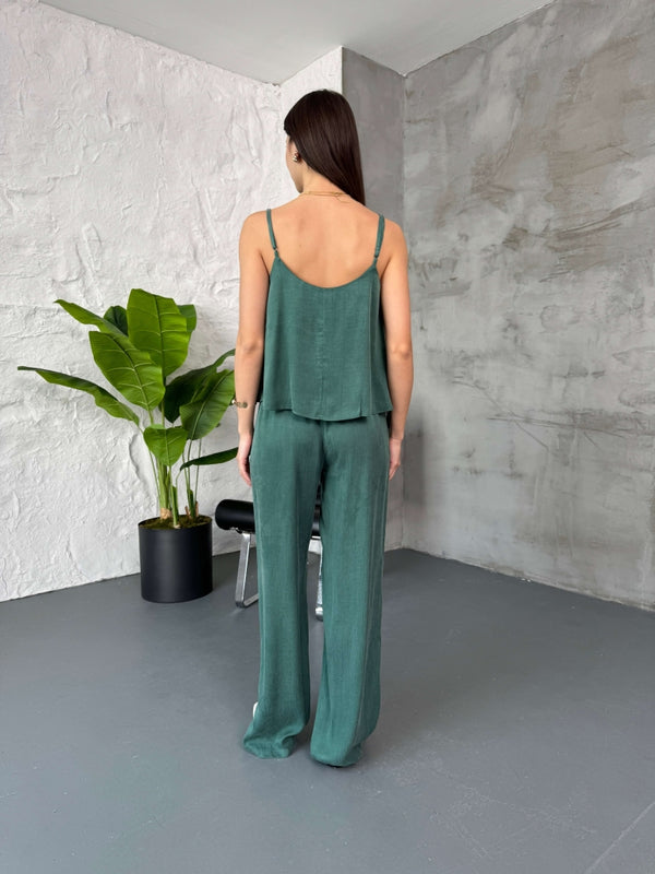 Zümrüt Askılı Bluz Pantolon Takım