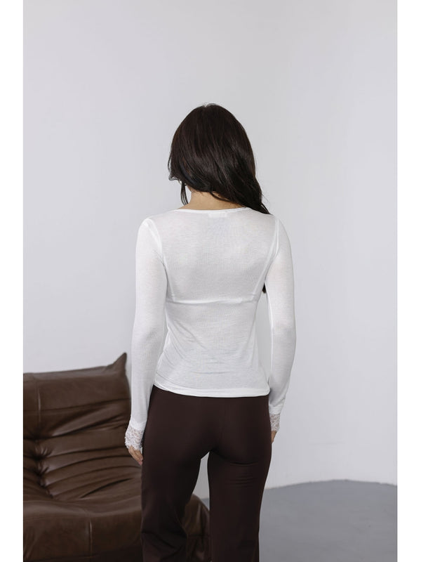 Beyaz Yakası Dantelli Bluz 0407-Beyaz