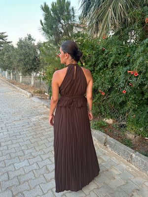 Kahverengi Halter Yaka Gold Detaylı Takım