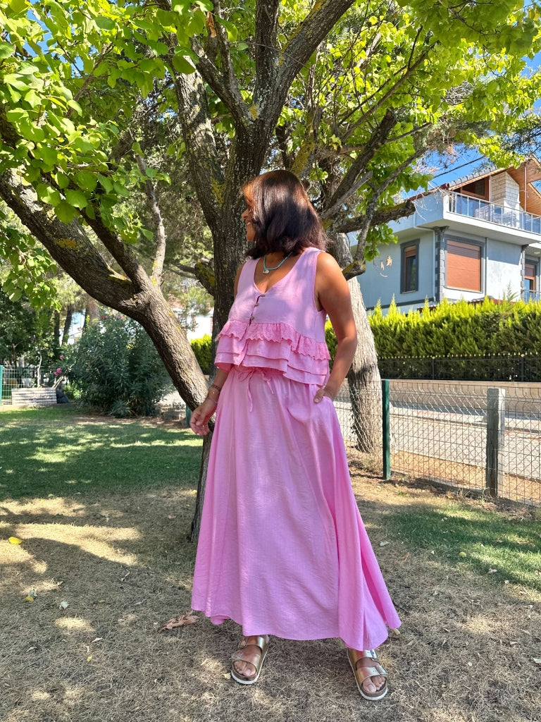 Pembe Güpür Detaylı Etek Bluz Takım