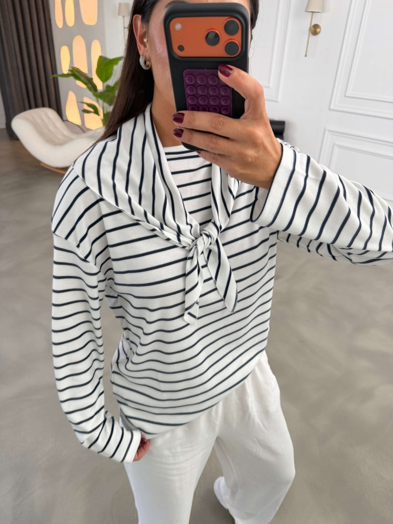 Ekru Çizgili Fularlı Sweatshirt 9037-Ekru