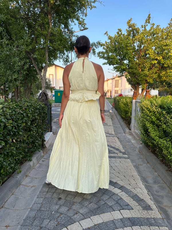 Sarı Halter Yaka Gold Detaylı Takım