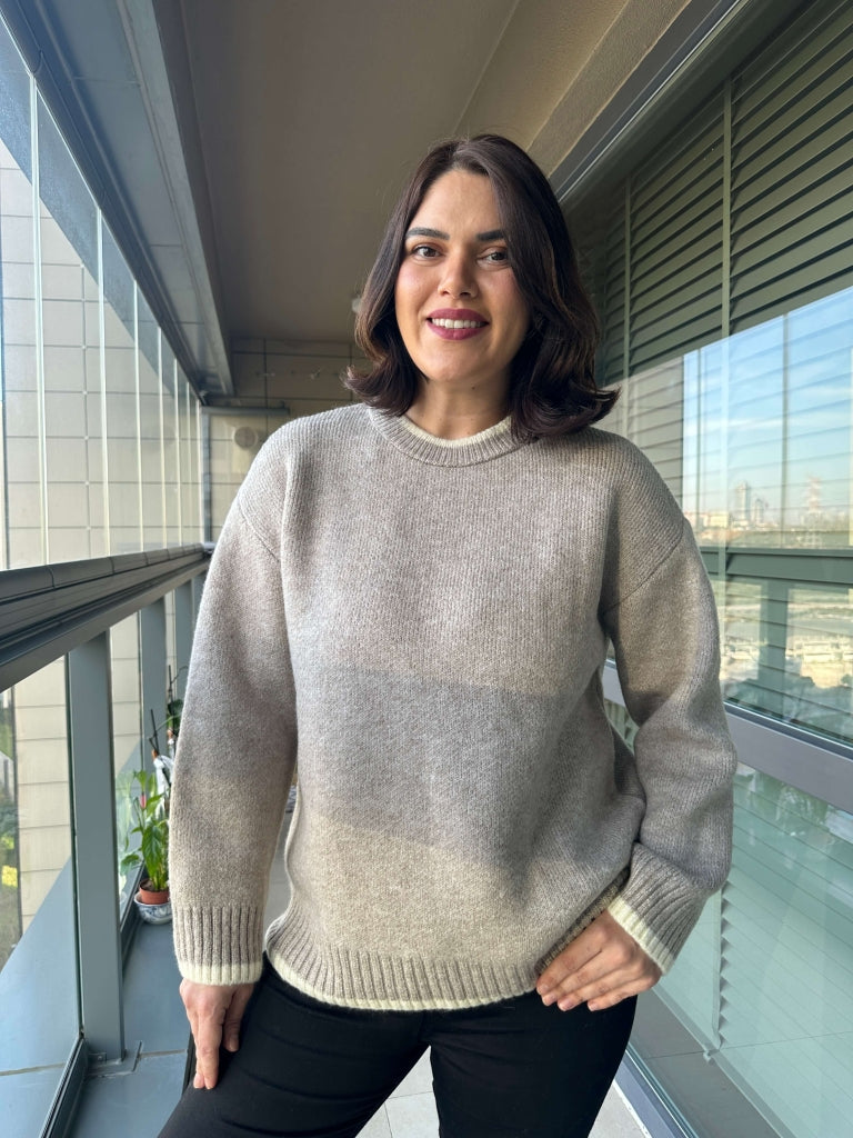 Vizon Çizgi Detaylı Oversize Kazak