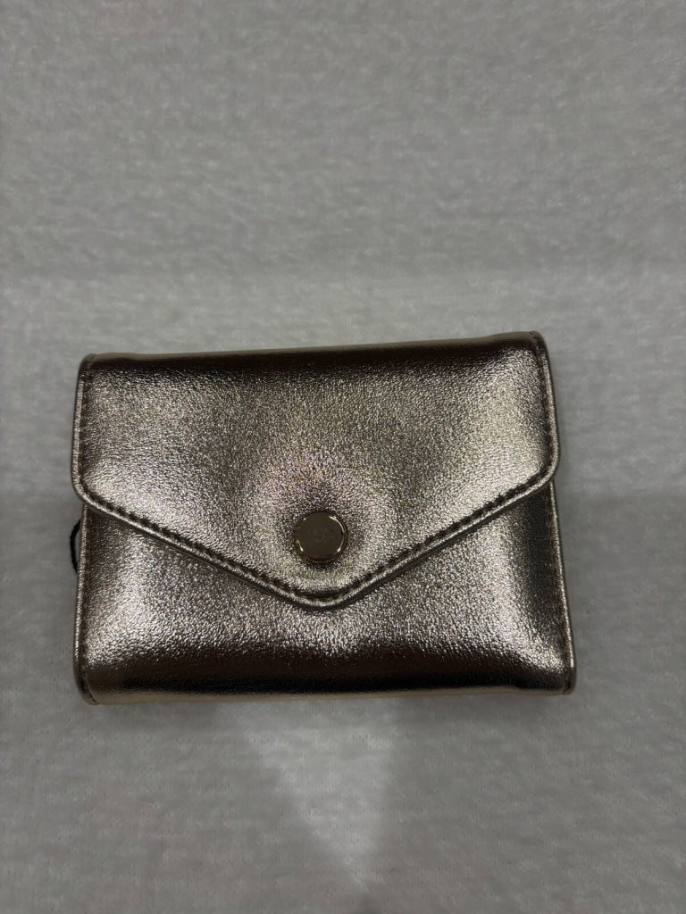 Gold Çıtçıtlı Zarf Cüzdan CZDN05-Gold