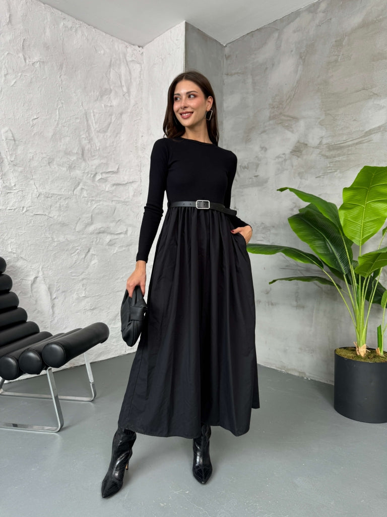 Siyah Kemerli Maxi Elbise