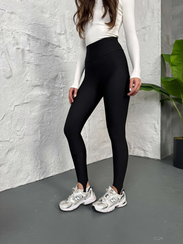 Siyah Topuktan Geçmeli Füzo Tayt 027-Siyah