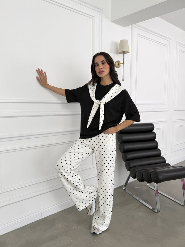 Ekru Puantiyeli Fularlı Modal Takım 4130-Siyah