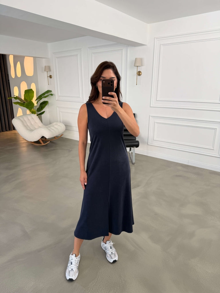Lacivert Ön Yırtmaçlı Askılı Elbise 2562-Lacivert