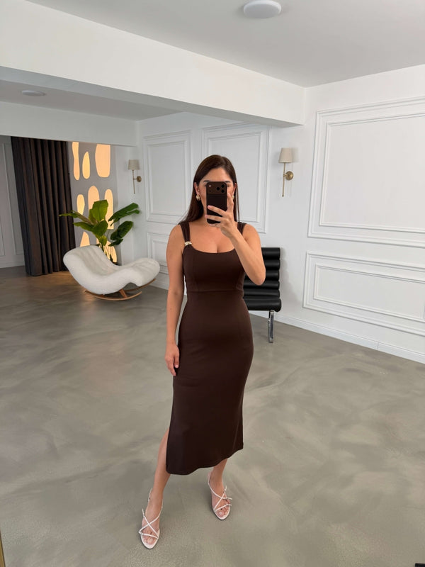 Kahve Omzu Gold Tokalı Modal Elbise 4276-Kahve