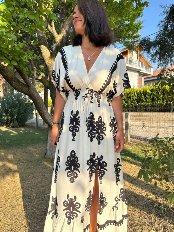 Ekru Desenli Beli Lastikli Elbise