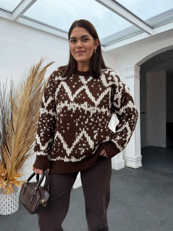 Kahve Jakarlı Yumuşak Oversize Triko Kazak 2559-KAHVE