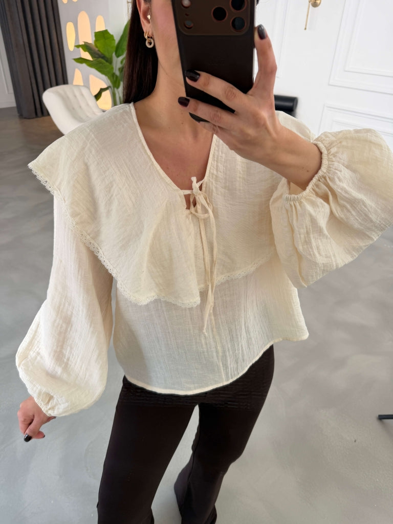 Krem Yakası Dantel Detaylı Keten Bluz 5068-Krem