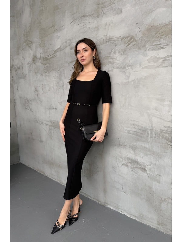 Siyah Kare Yaka Kemerli Maxi Elbise 1271-Siyah