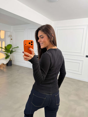 Siyah Sırtı Dikişli Parmak Geçirmeli Body 0585-Siyah