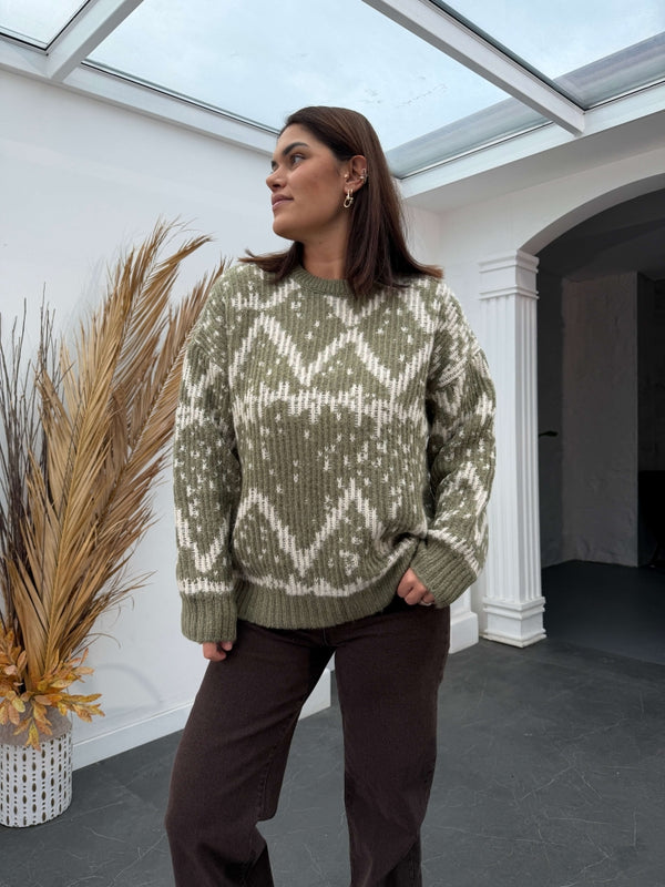 Yeşil Jakarlı Yumuşak Oversize Triko Kazak 2559-YEŞİL