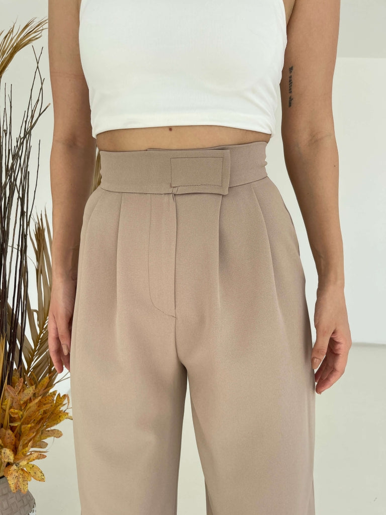 Camel Beli Pileli Tasarım Pantolon