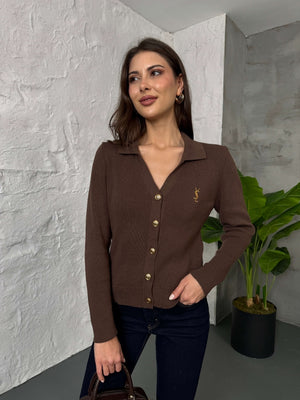 Kahverengi Gold Düğmeli Polo Yaka Hırka EM-001-Kahverengi