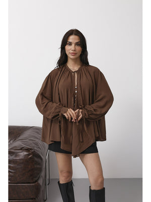 Kahverengi Yakası Fularlı Salaş Gömlek 4988-Kahverengi