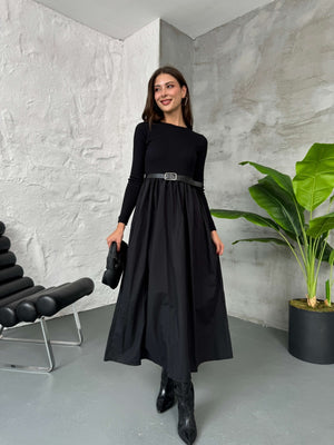 Siyah Kemerli Maxi Elbise