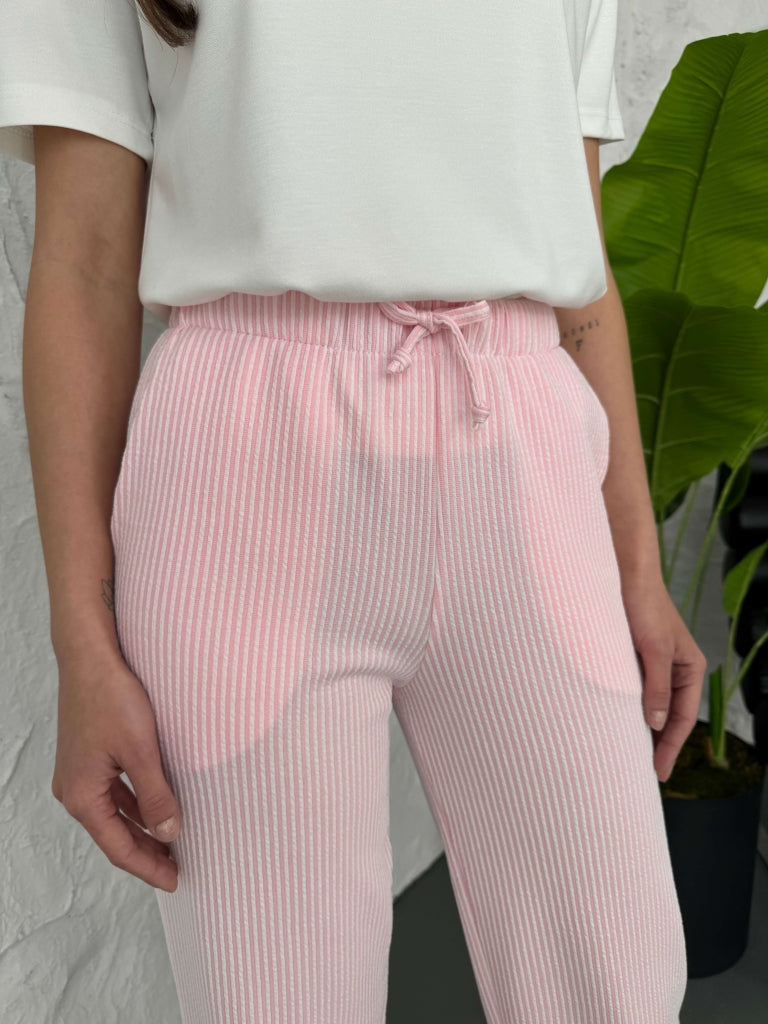 Pembe Çizgili Bel Lastikli Pantolon