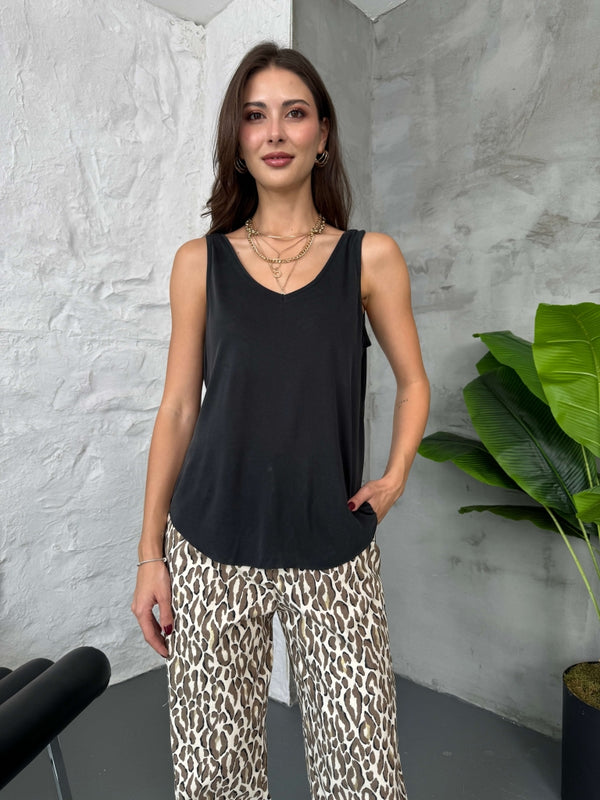 Premium Siyah Lazer Kesim Atlet 30110-Siyah