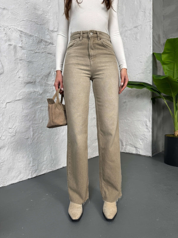 Bej Straight Kesik Paça Jean 21145-Bej