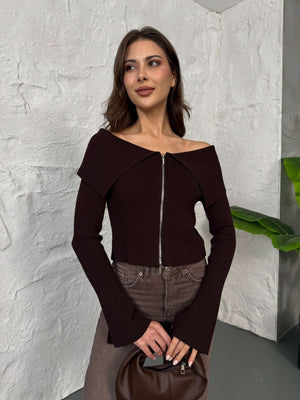 Kahverengi Madonna Yaka Çift Yön Fermuarlı Bluz 2545-Kahverengi