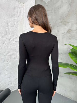 Siyah Dört Düğmeli Body