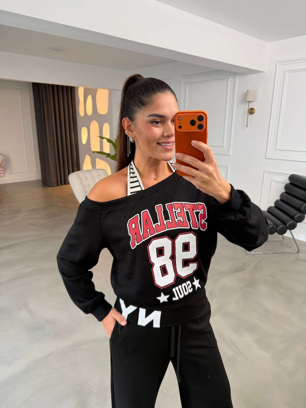 Siyah Atlet Detaylı Kayık Yaka Sweat 12614-Siyah
