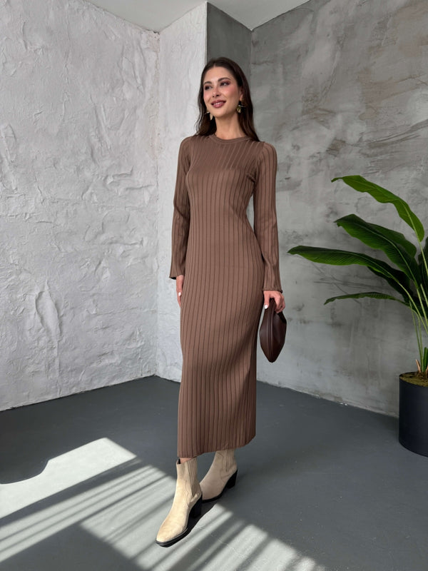 Kahve Massi Model Merserize Triko Elbise