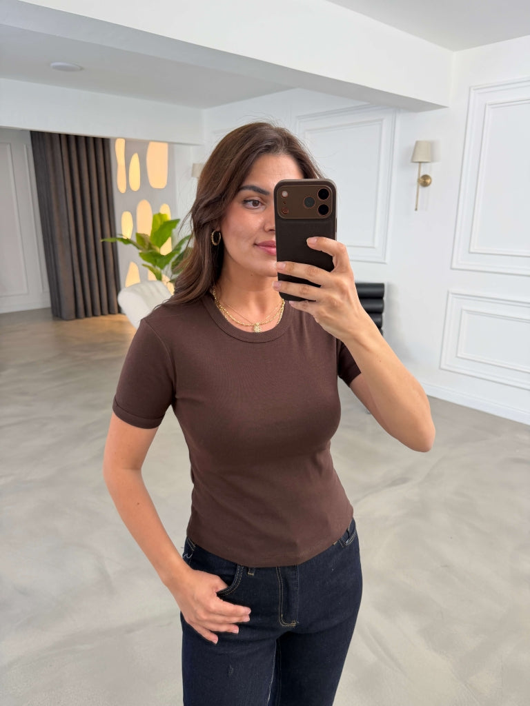 T-Shirt & Body & Crop