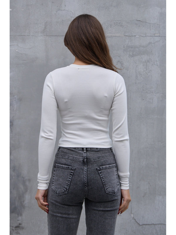 Beyaz Nakışlı Body