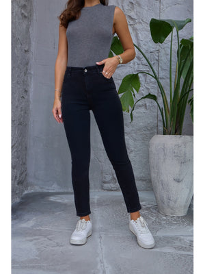 Siyah Likralı Mom Jean
