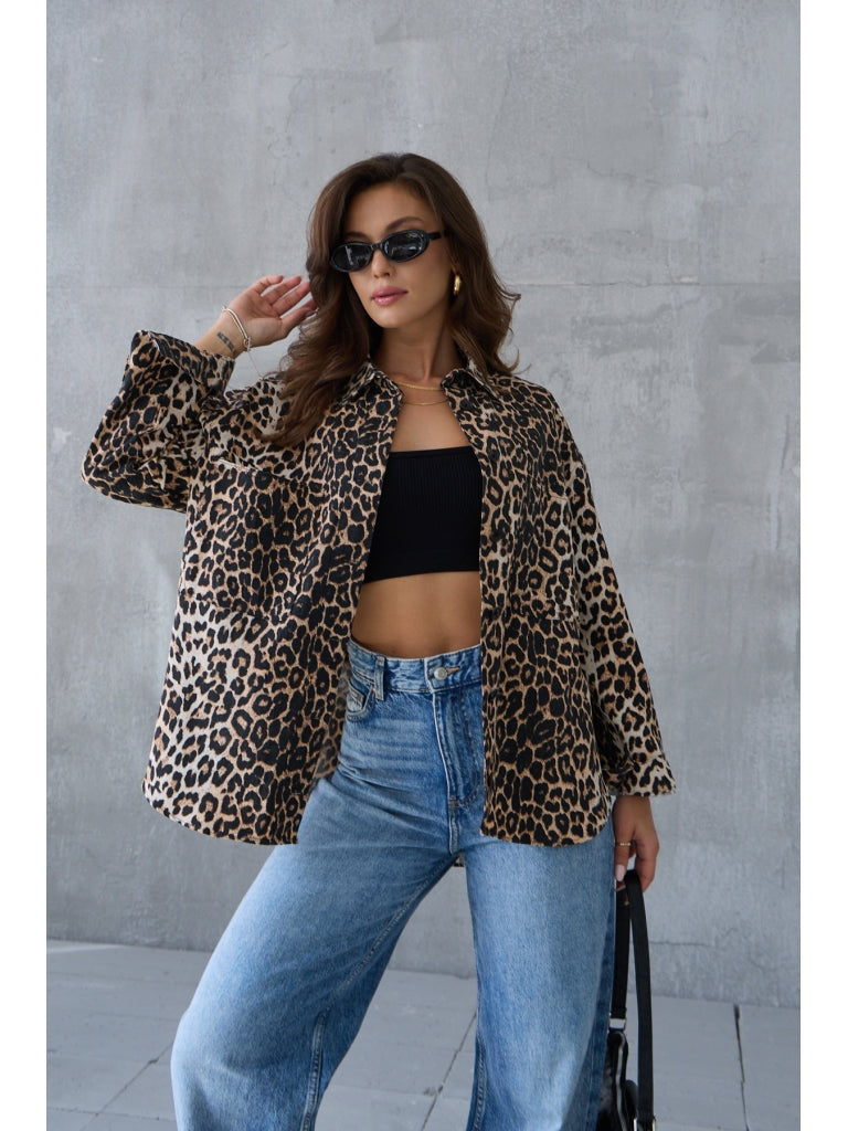 Leopar Detaylı Yıkamalı Gabardin Gömlek