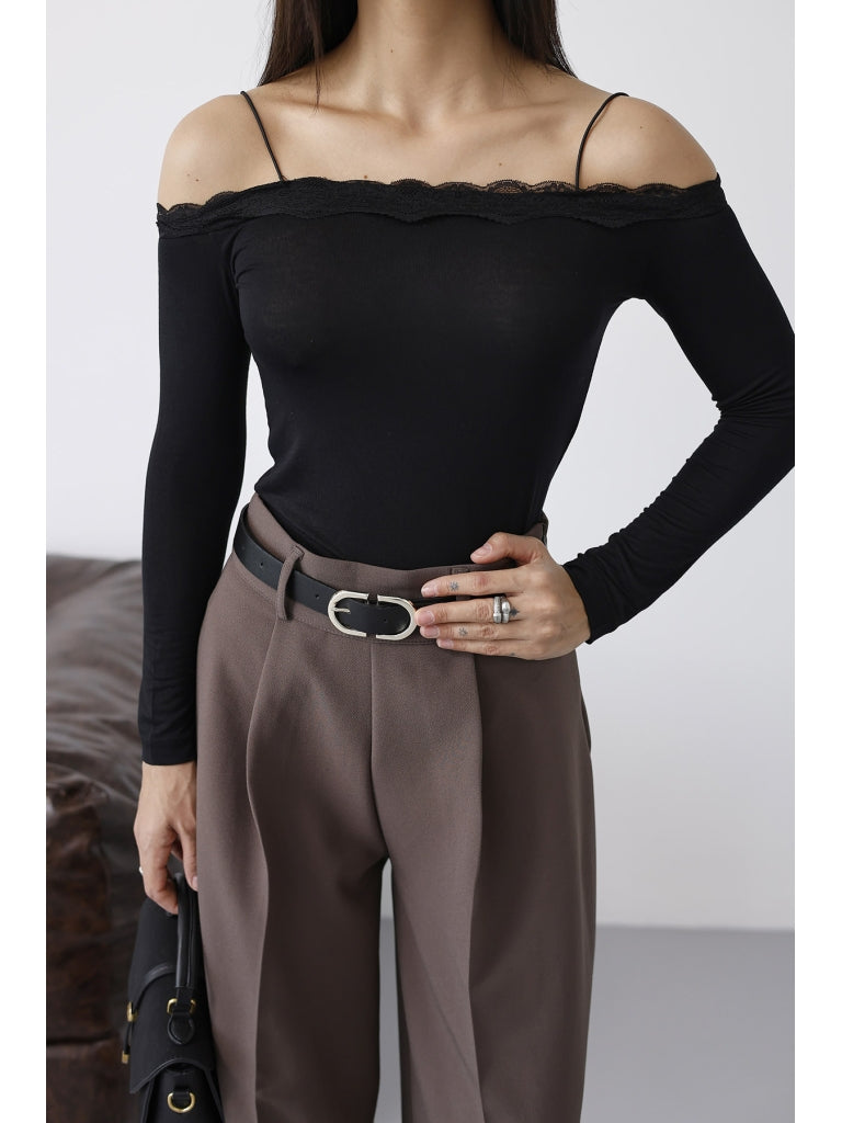 Siyah Madonna Yaka Dantelli Bluz 1064-Siyah