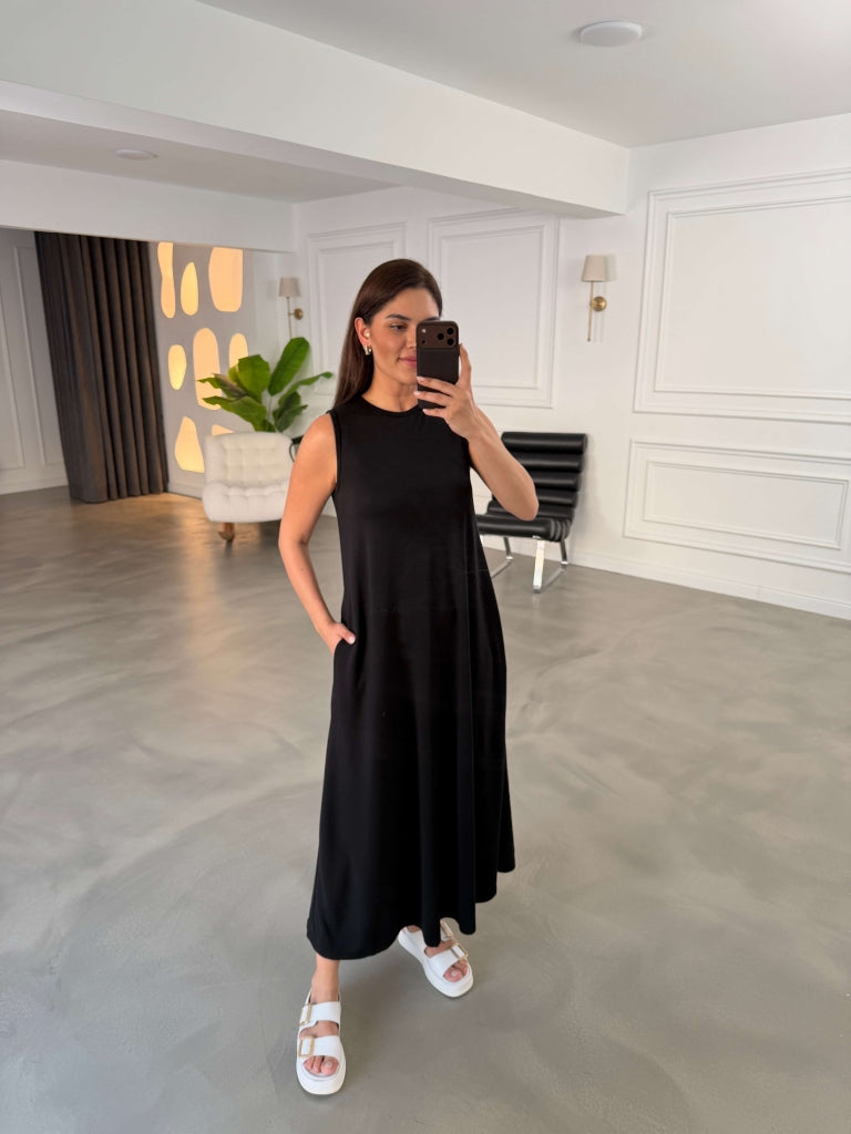 Siyah Bisiklet Yaka Maxi Modal Elbise 4142-Siyah