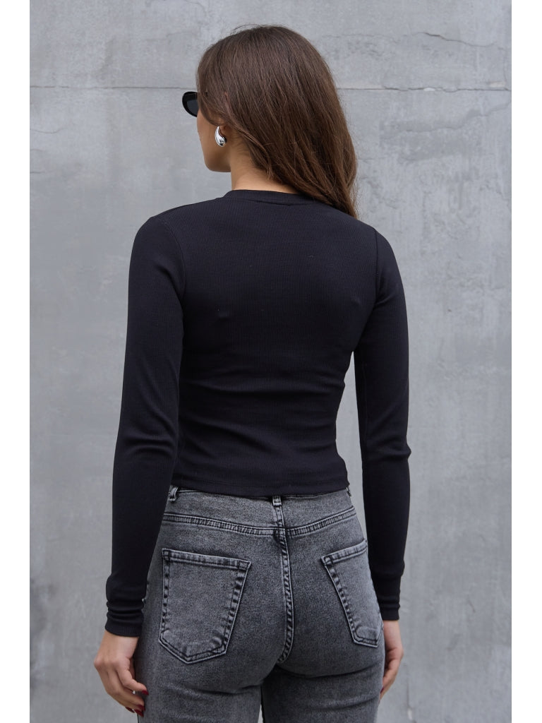 Siyah Nakışlı Body